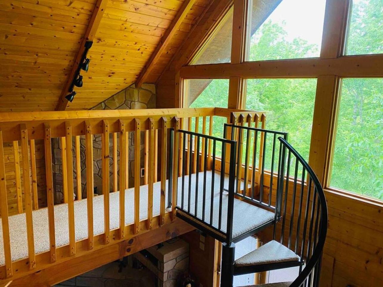 Romantic, Honeymoon Cabin In The Smokies! Gatlinburg Ngoại thất bức ảnh
