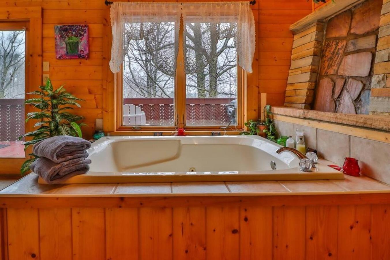 Romantic, Honeymoon Cabin In The Smokies! Gatlinburg Ngoại thất bức ảnh
