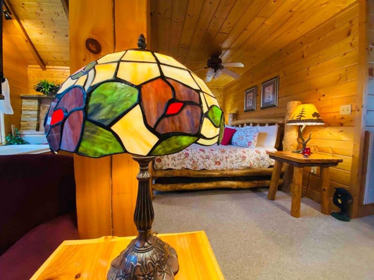 Romantic, Honeymoon Cabin In The Smokies! Gatlinburg Ngoại thất bức ảnh