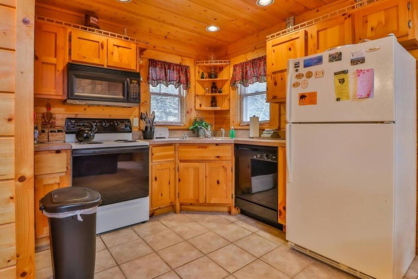 Romantic, Honeymoon Cabin In The Smokies! Gatlinburg Ngoại thất bức ảnh